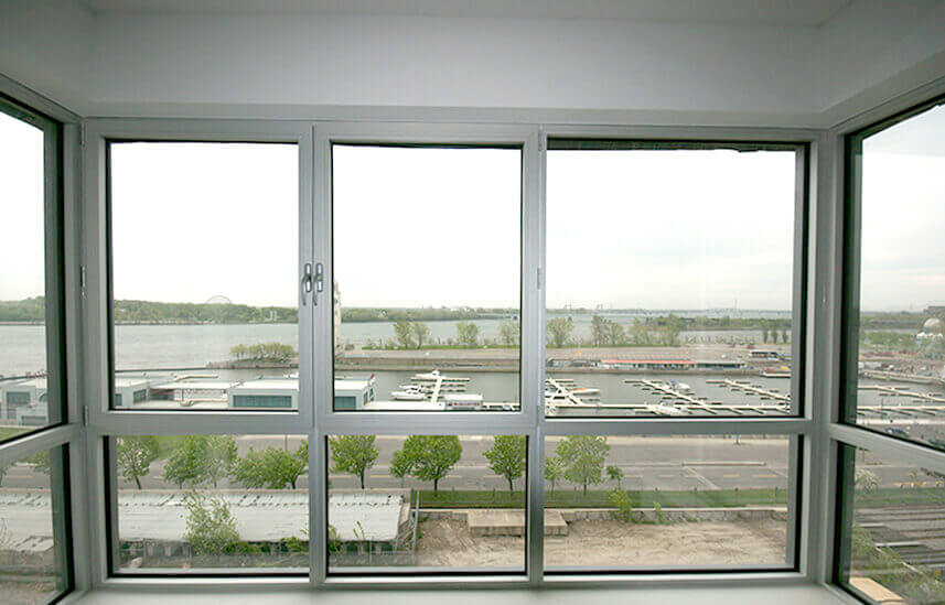 interieur condo Montréal avec vue sur le vieux port